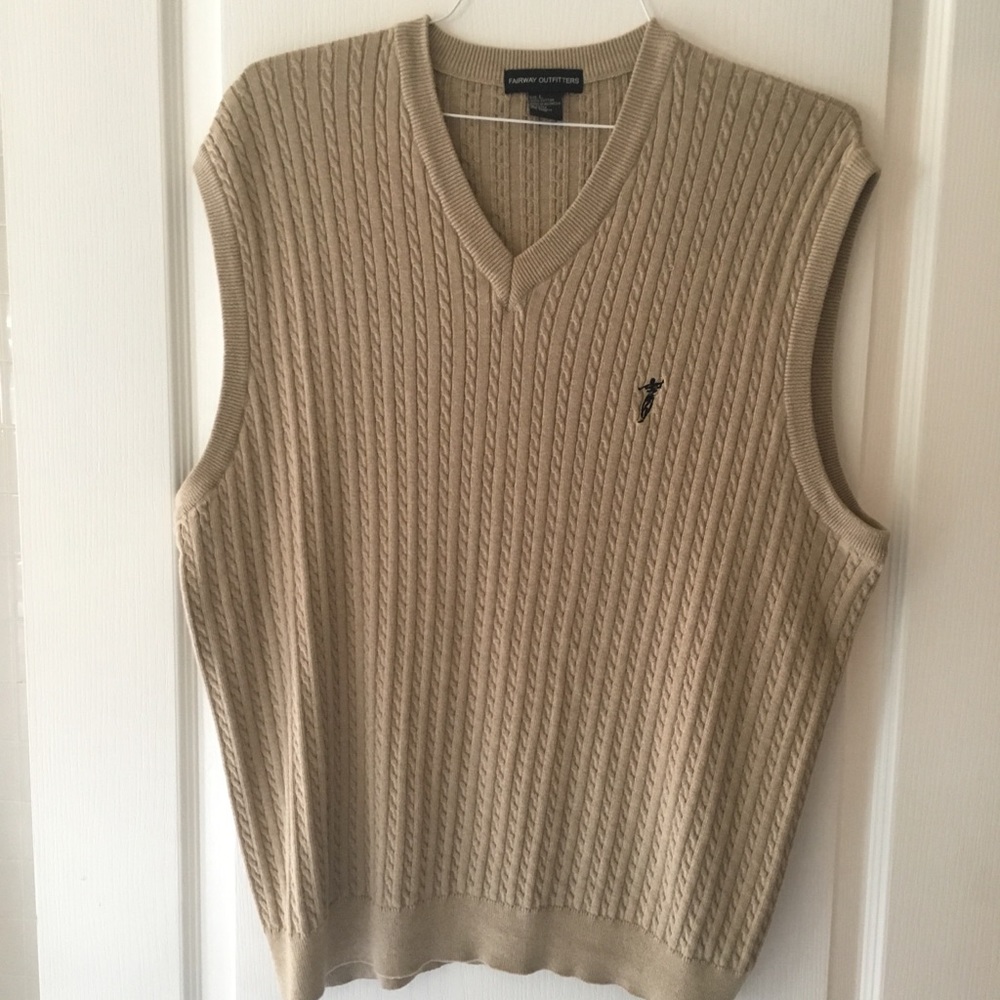 Men’s golf sweater in taupe